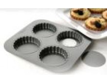 Chicago Metallic Four Cup Tartlet Tin Chicago Metallic Four Cup Tartlet Tin